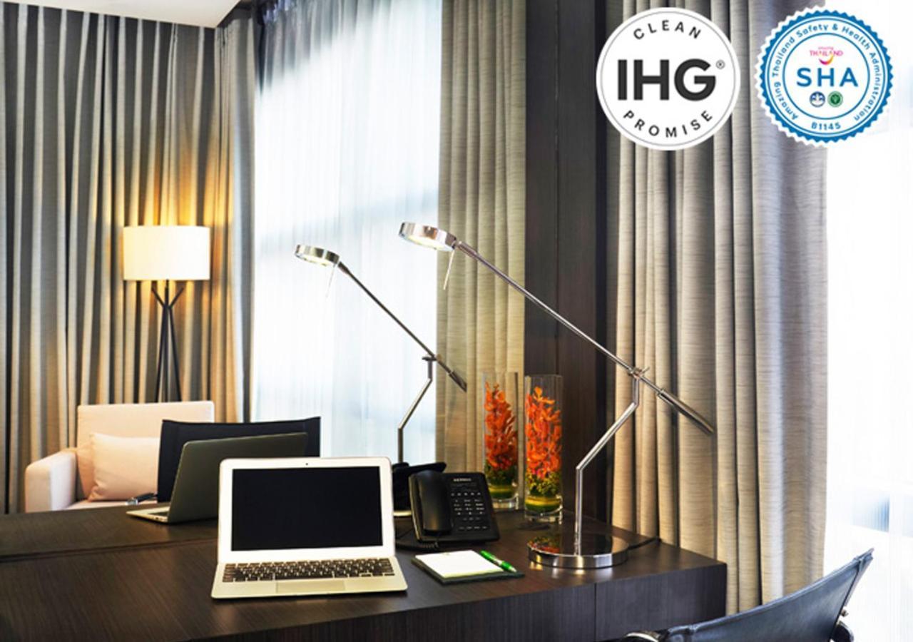 Holiday Inn Bangkok Sukhumvit By Ihg Exterior foto