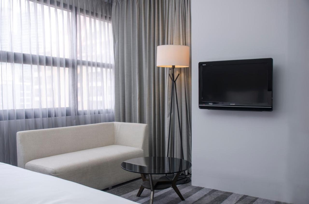 Holiday Inn Bangkok Sukhumvit By Ihg Exterior foto