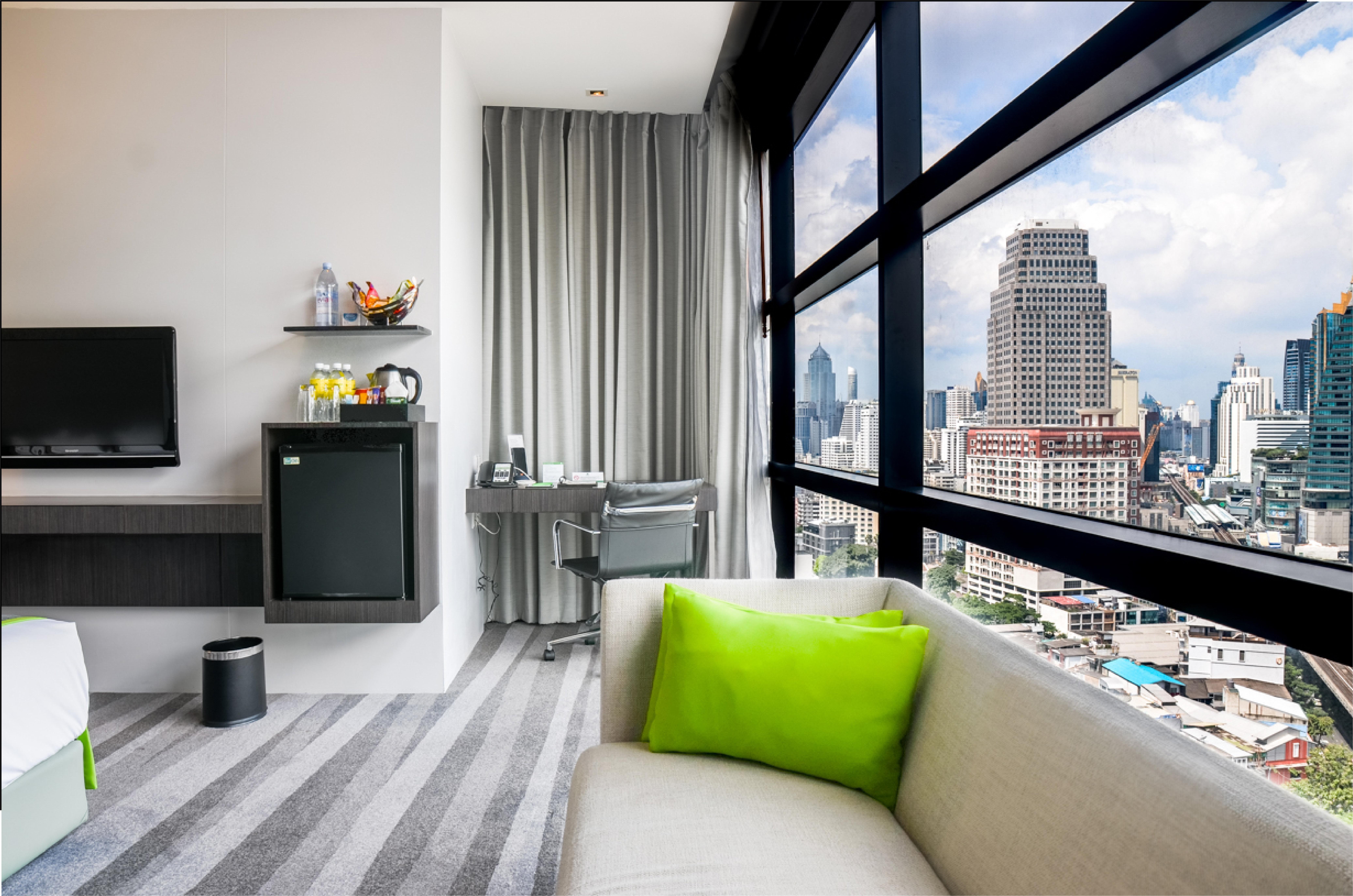 Holiday Inn Bangkok Sukhumvit By Ihg Exterior foto
