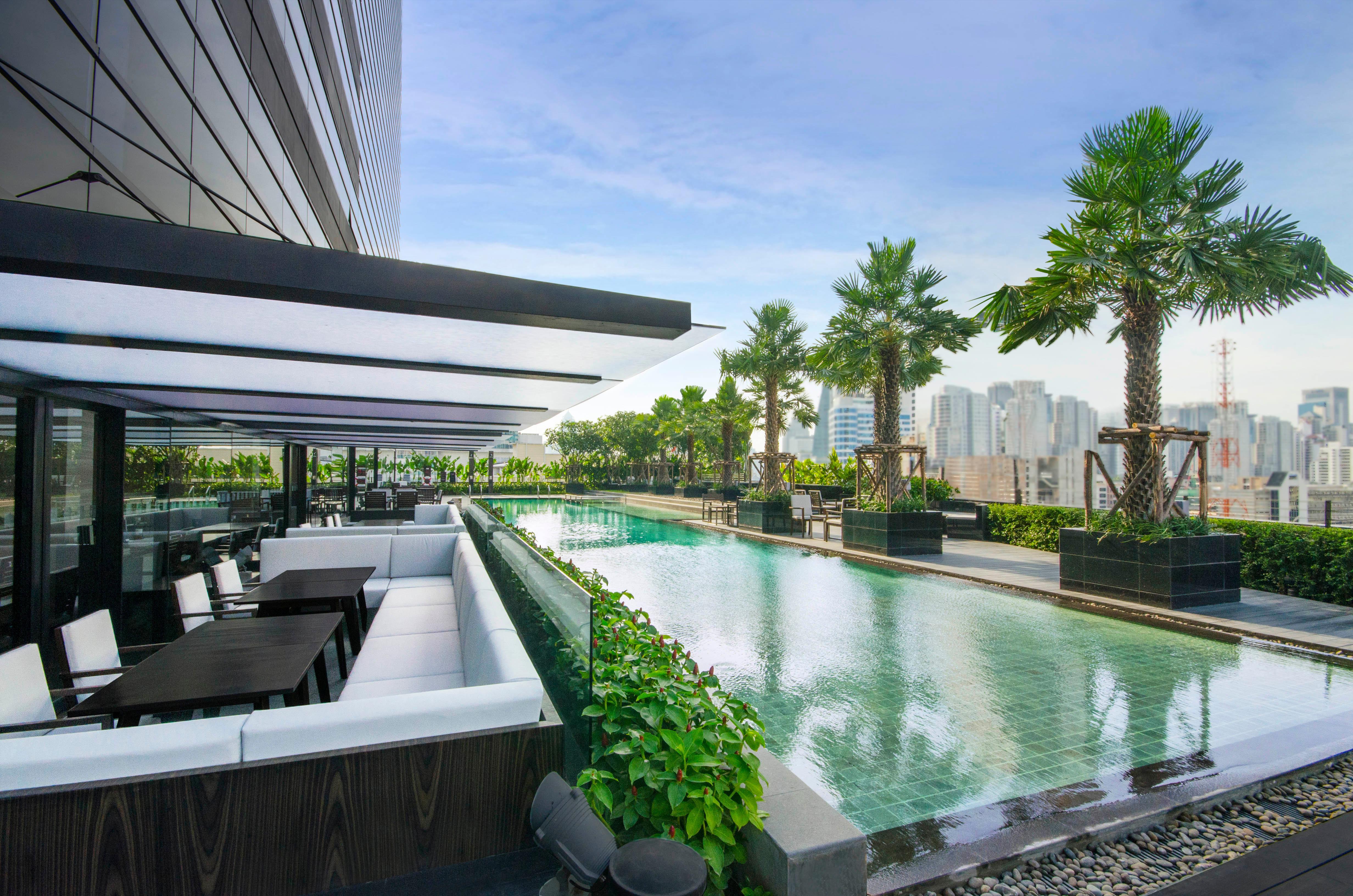 Holiday Inn Bangkok Sukhumvit By Ihg Exterior foto